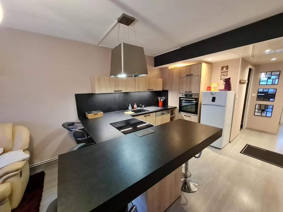ורדון-סור-מוס Chez Romain, Appartement Proche Commerces Et Centre Ville Avec Wifi מראה חיצוני תמונה