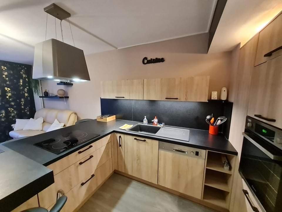 ורדון-סור-מוס Chez Romain, Appartement Proche Commerces Et Centre Ville Avec Wifi מראה חיצוני תמונה